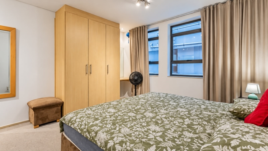 2 Bedroom Property for Sale in Cape Town City Centre Western Cape